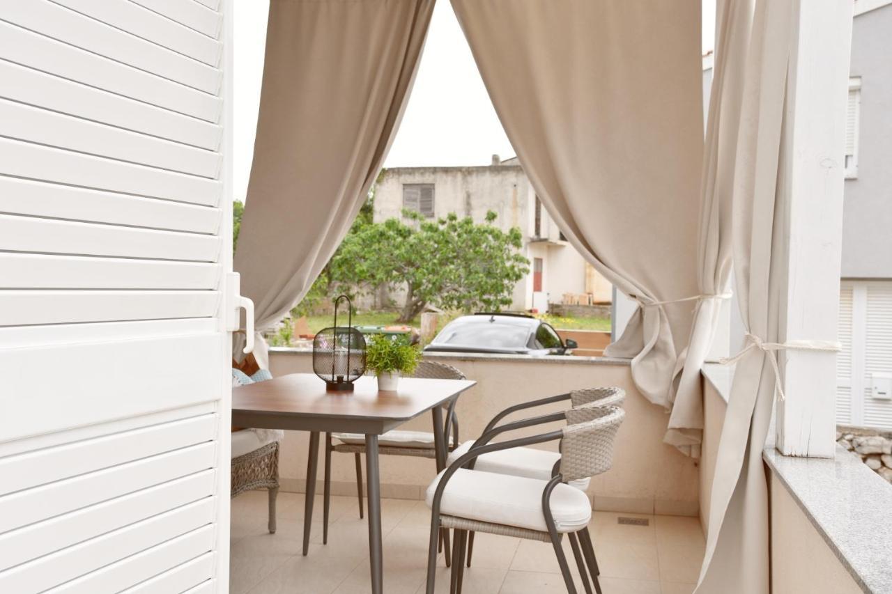 Apartment Josip 2 Tribunj  Exterior photo